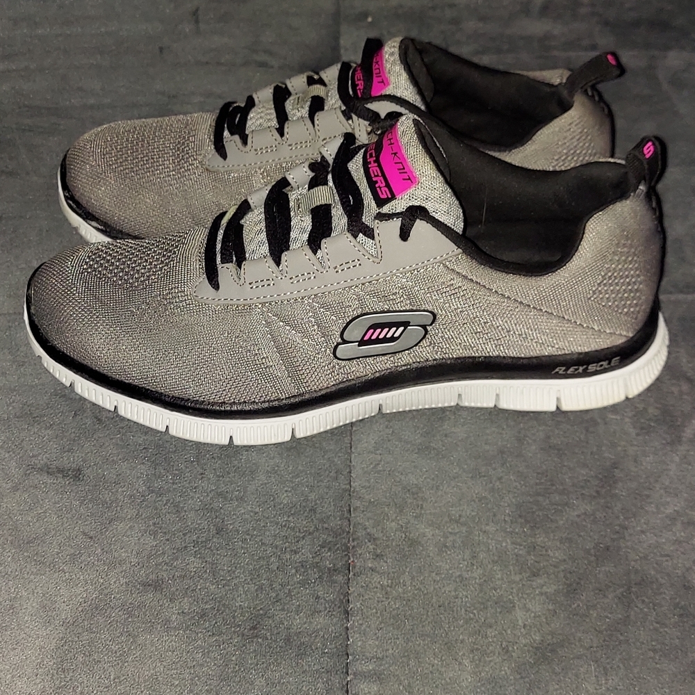 EUC SKECHERS SKECH-KNIT WOMENS RUNNING A SNEAKERS FLEX SOLE MEMORY FOAM SIZE 8 - Picture 2 of 6